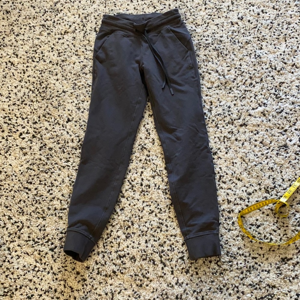 Lulu joggers